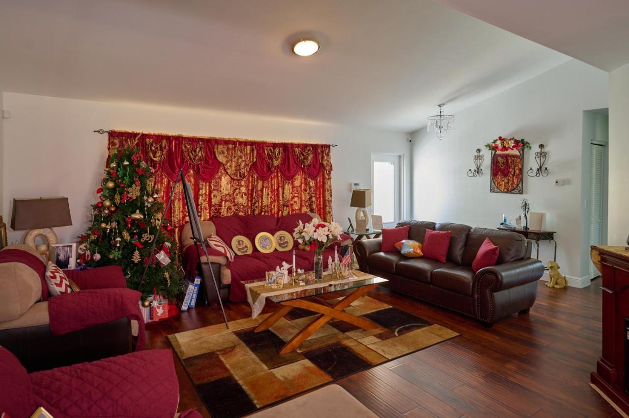 Fabulous Hollywood Living Space Buitenkant foto
